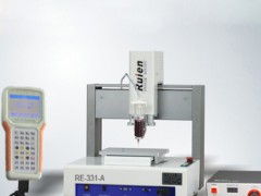 革新電子產(chǎn)品制造 全自動三維點(diǎn)膠機(jī)RE-331A的技術(shù)與應(yīng)用解析